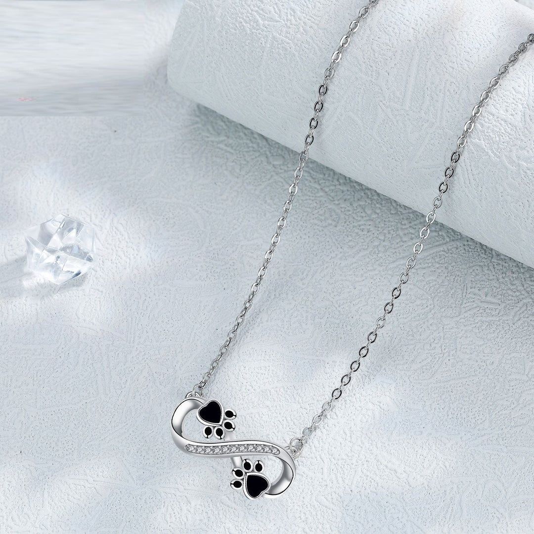 Collier Infini avec Patte et Zircone