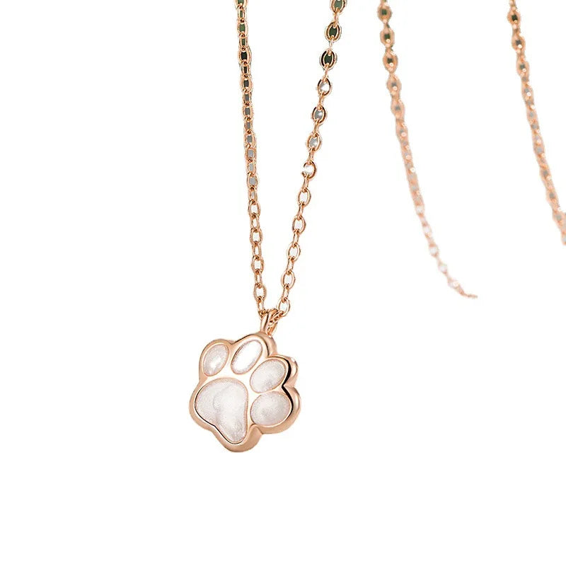 Collier pendentif empreinte de patte – Un bijou animal symbolique pour femme