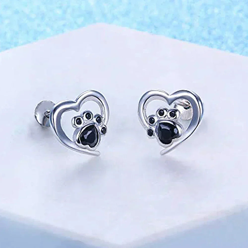 Boucles d'oreilles en forme de cœur avec empreinte de patte – Boucles d'oreilles en argent avec cristal noir