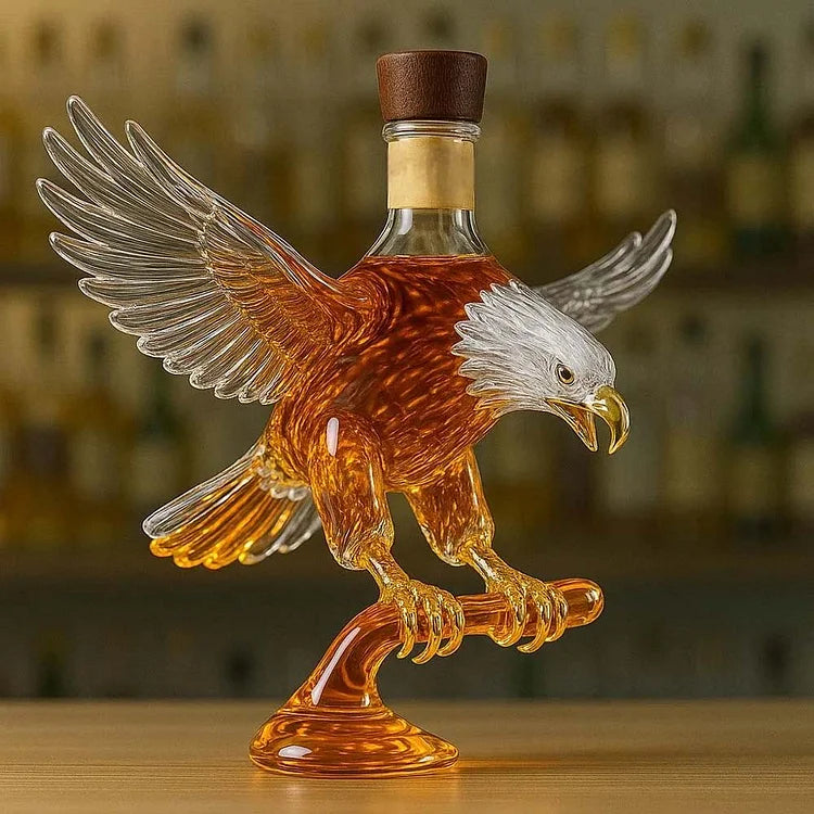 Bouteille de whisky en verre en forme de pygargue à tête blanche