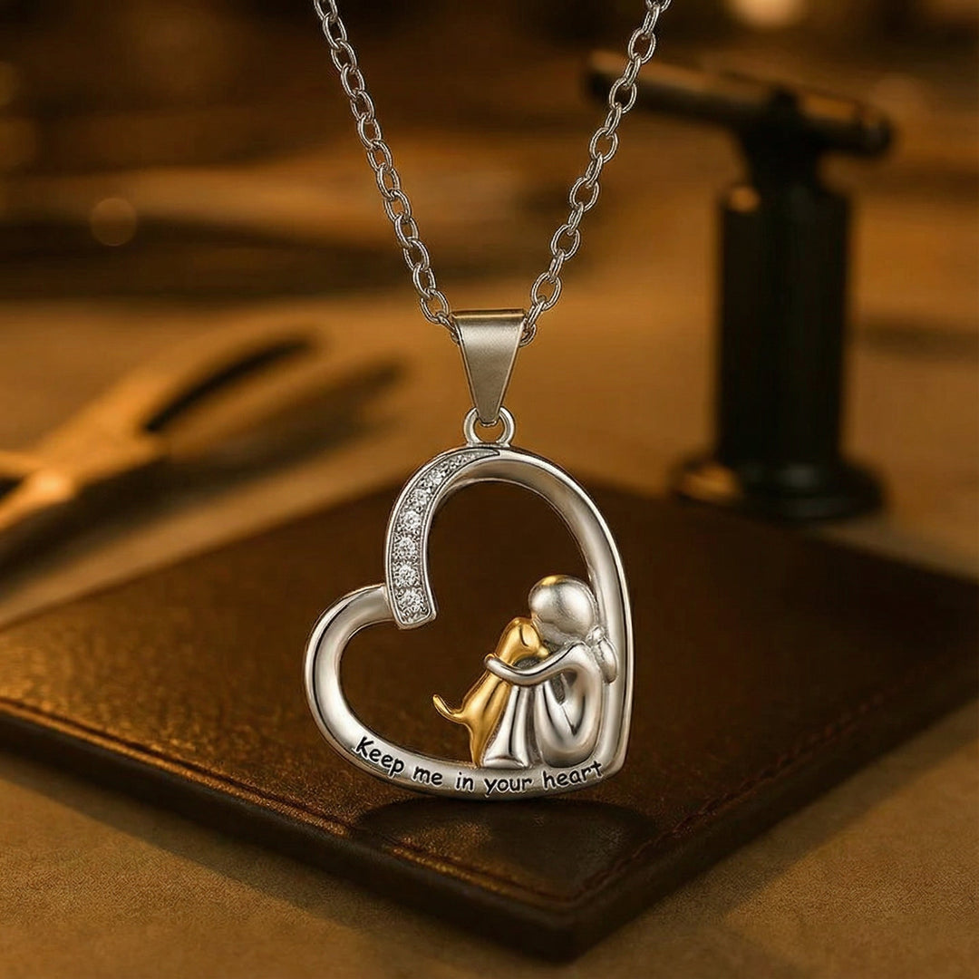Collier avec une étreinte de chien