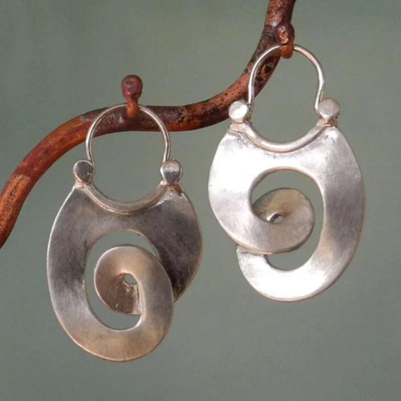 Boucles d'oreilles argentées irrégulières vintage